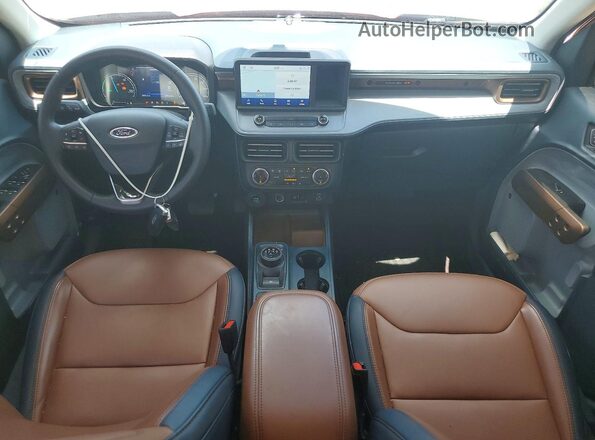 3FTTW8E31PRA76172 2023 FORD MAVERICK Красный Вид панели приборов