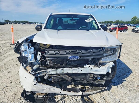 3FTTW8E35NRA22211 2022 FORD MAVERICK White Widok z przodu