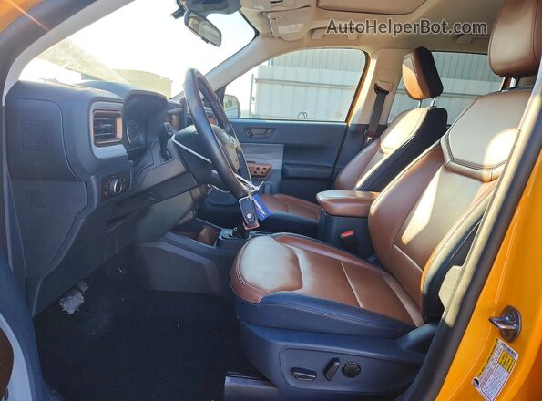 3FTTW8E38PRA27017 2023 FORD MAVERICK Yellow Vista interior delantera