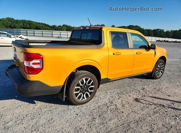 3FTTW8E38PRA27017 2023 FORD MAVERICK Yellow Trasero derecho