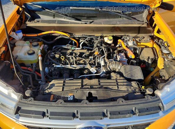 3FTTW8E38PRA27017 2023 FORD MAVERICK Yellow Vista interior trasera