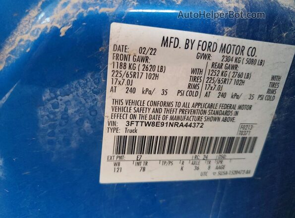 3FTTW8E91NRA44372 2022 FORD MAVERICK Blue Vista del compartimento del motor