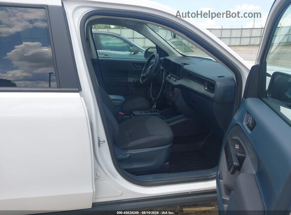 3FTTW8E98NRB02199 2022 FORD MAVERICK White Front interior view