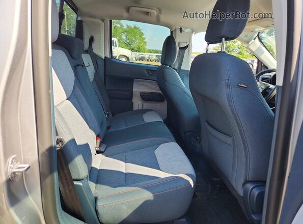 3FTTW8F91NRA14528 2022 FORD MAVERICK Silver Vista de los asientos traseros