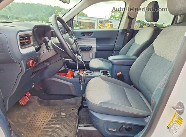 3FTTW8H32RRB46227 2024 FORD MAVERICK White Front interior view