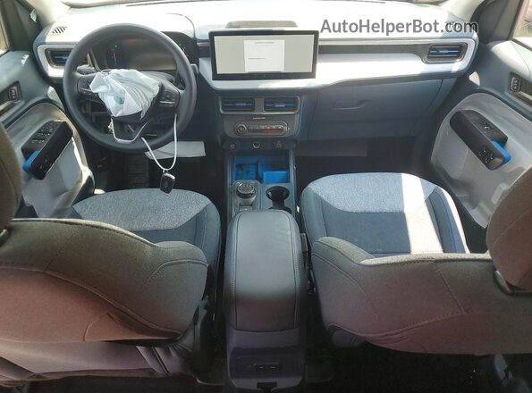3FTTW8H38SRA29905 2025 FORD MAVERICK White Vista del salpicadero
