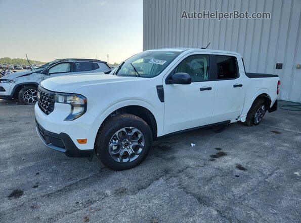 3FTTW8HAXTRA00938 2026 FORD MAVERICK White 360 interior view