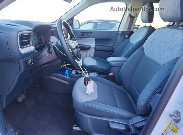 3FTTW8HAXTRA00938 2026 FORD MAVERICK White Front interior view