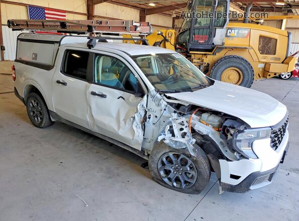 3FTTW8J36SRA29282 2025 FORD MAVERICK White Front right