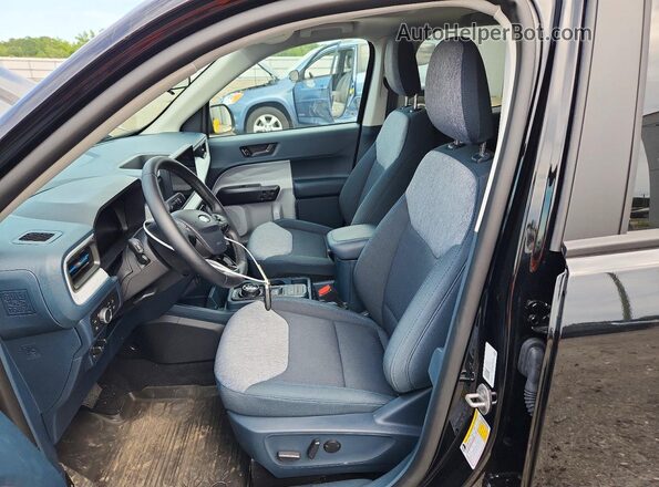 3FTTW8J37TRA36498 2026 FORD MAVERICK Black Front interior view