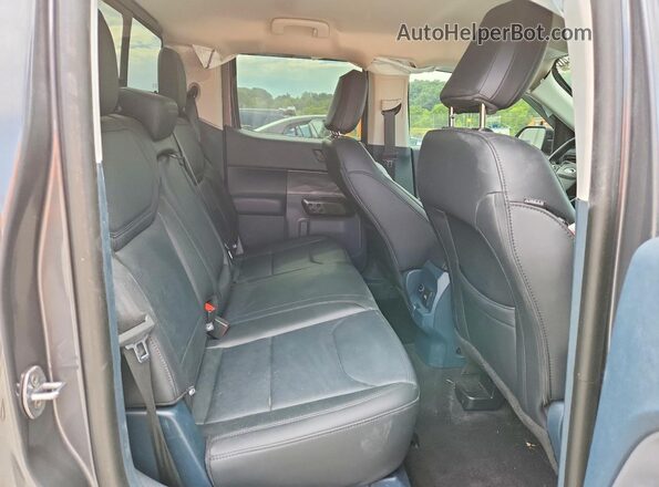 3FTTW8S90RRA58127 2024 FORD MAVERICK Charcoal Widok tylnych siedzeń