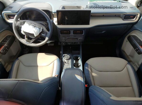 3FTTW8SA6SRB34563 2025 FORD MAVERICK Белый Вид панели приборов