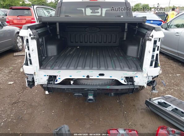 3FTTW8SA8SRB58542 2025 FORD MAVERICK White Front view