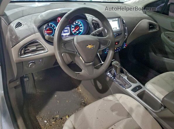3G1BC5SMXHS558819 2017 CHEVROLET CRUZE Синий Вид панели приборов