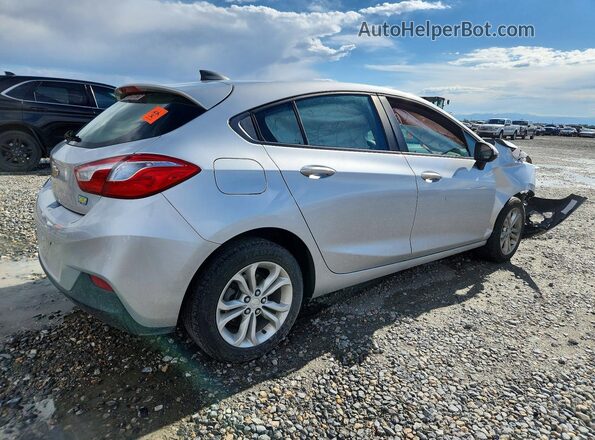 3G1BC6SM7KS614812 2019 CHEVROLET CRUZE Серебряный Задняя правая четверть