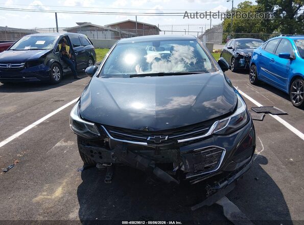 3G1BE6SM1JS590662 2018 CHEVROLET CRUZE Black Widok wnętrza z tyłu