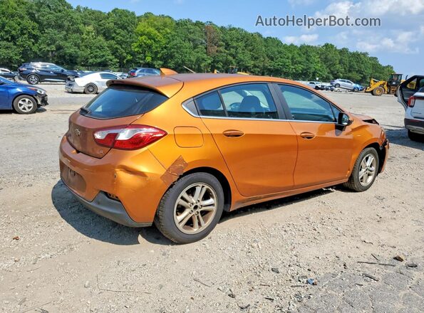 3G1BE6SM3HS570259 2017 CHEVROLET CRUZE Оранжевый Задняя правая четверть