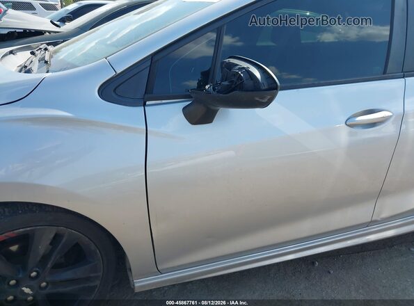 3G1BE6SM3JS577976 2018 CHEVROLET CRUZE Серебряный Вид спереди