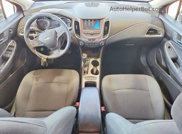 3G1BE6SM4JS595855 2018 CHEVROLET CRUZE Charcoal Вид панелі приладів