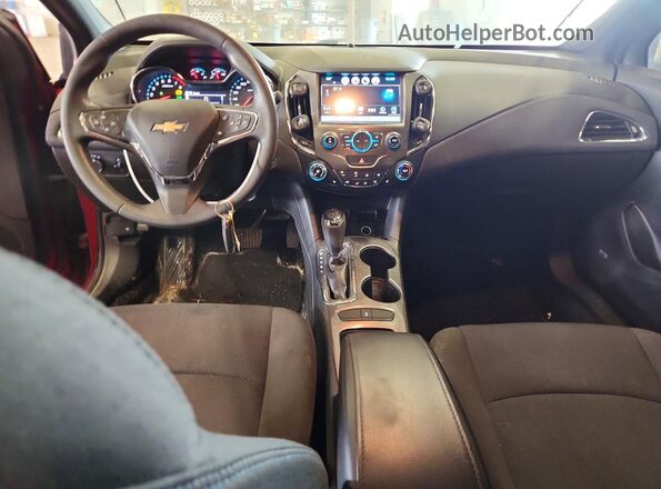 3G1BE6SM7HS575433 2017 CHEVROLET CRUZE Red Dashboard view