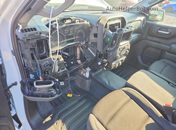 3GCNAAED9SG387487 2025 CHEVROLET SILVERADO White Widok deski rozdzielczej