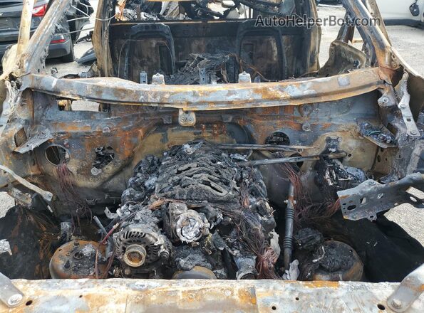 3GCNWAEF6LG303677 2020 CHEVROLET SILVERADO Burn Vista interior trasera