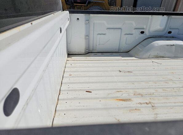 3GCNWAEH2KG180444 2019 CHEVROLET SILVERADO White Հետևի նստատեղերի տեսք
