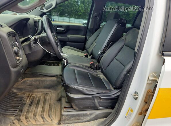 3GCPAAED8RG168622 2024 CHEVROLET SILVERADO Белый Вид салона спереди