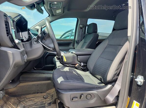 3GCPACEK1PG261375 2023 CHEVROLET SILVERADO Black Вид салону спереду