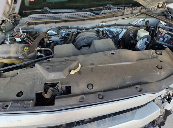 3GCPCPEH0JG155822 2018 CHEVROLET SILVERADO Silver Вид задньої частини салону
