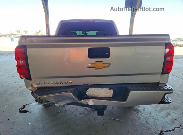 3GCPCPEH0JG155822 2018 CHEVROLET SILVERADO Silver Вид ззаду