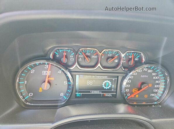 3GCPCREC1JG643323 2018 CHEVROLET SILVERADO Черный Вид щитка приборов