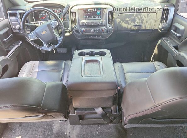 3GCPCREC1JG643323 2018 CHEVROLET SILVERADO Черный Вид панели приборов