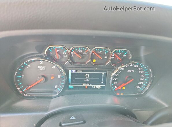3GCPCREC2JG479189 2018 CHEVROLET SILVERADO Белый Вид щитка приборов