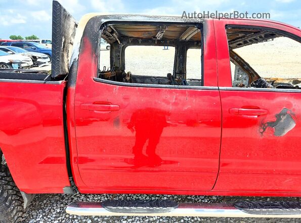 3GCPCREC3HG390497 2017 CHEVROLET SILVERADO Красный Вид задних сидений