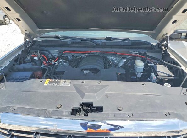 3GCPCREC8HG121184 2017 CHEVROLET SILVERADO Silver Widok wnętrza z tyłu