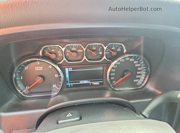 3GCPCREC8JG230640 2018 CHEVROLET SILVERADO Красный Вид щитка приборов