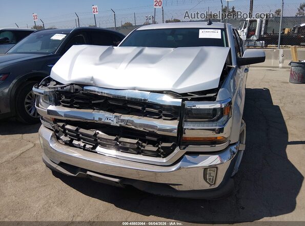 3GCPCRECXJG530826 2018 CHEVROLET SILVERADO Silver Вид спереду