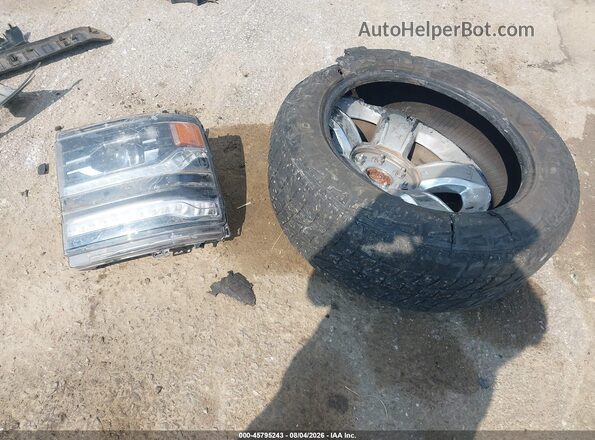 3GCPCSEC1HG293287 2017 CHEVROLET SILVERADO Белый Вид панели приборов