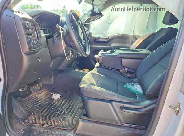 3GCPYCEF4KG131677 2019 CHEVROLET SILVERADO White Widok wnętrza z przodu