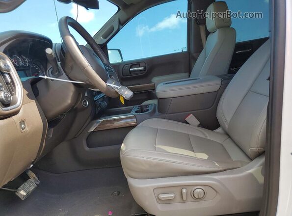 3GCPYFED8LG111580 2020 CHEVROLET SILVERADO White Вид салону спереду