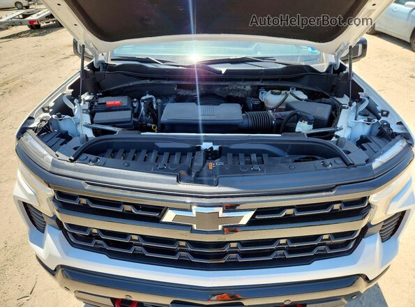 3GCUDFED5RG144351 2024 CHEVROLET SILVERADO White Vista interior trasera