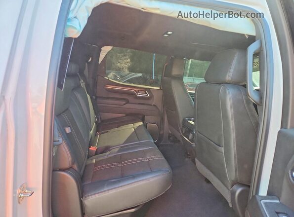3GCUDJELXRG406214 2024 CHEVROLET SILVERADO White Widok tylnych siedzeń