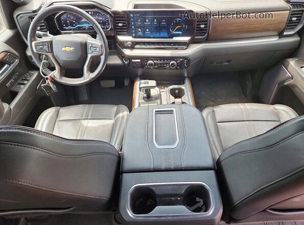 3GCUDJET9NG603627 2022 CHEVROLET SILVERADO Красный Вид панели приборов