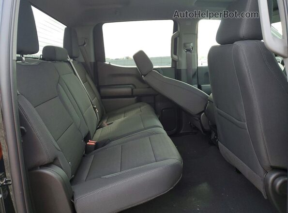 3GCUKCE82TG178987 2026 CHEVROLET SILVERADO Black Vista de los asientos traseros