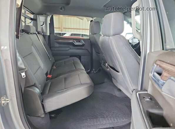 3GCUKEE84TG206316 2026 CHEVROLET SILVERADO Gray უკანა სავარძლების ხედი
