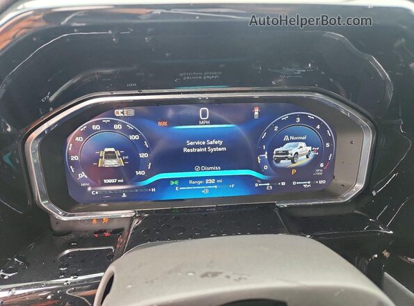 3GCUKFED3TG127402 2026 CHEVROLET SILVERADO Белый Вид щитка приборов