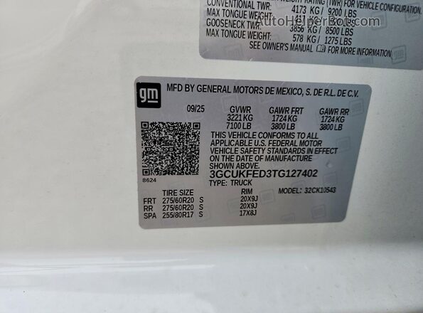 3GCUKFED3TG127402 2026 CHEVROLET SILVERADO Белый Вид подкапотного пространства