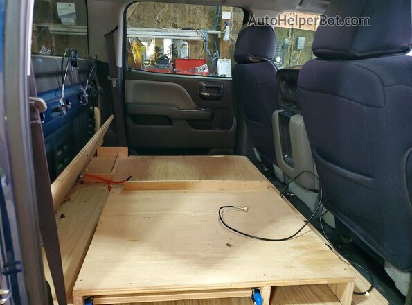 3GCUKNEC1HG274536 2017 CHEVROLET SILVERADO Синий Вид задних сидений