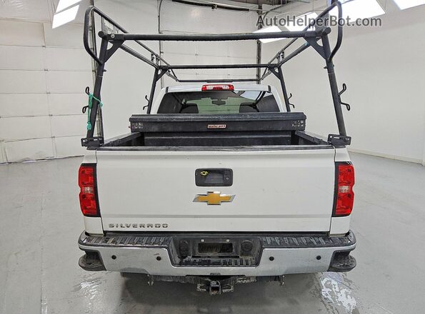 3GCUKNEC2JG172068 2018 CHEVROLET SILVERADO White Rear view